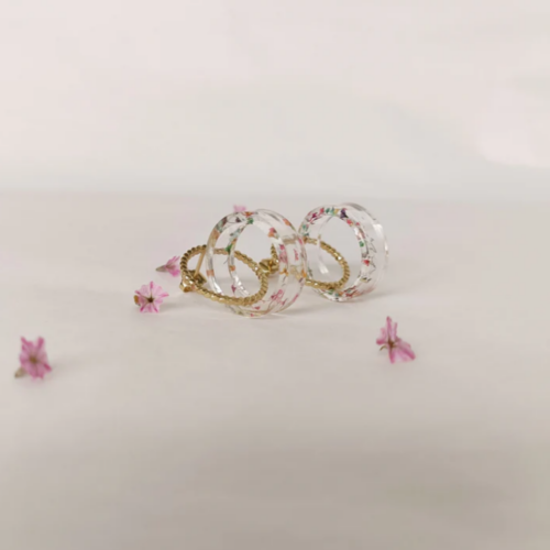 boucles d'oreilles violette nouvelle collection bouquet rose Marie Duvert